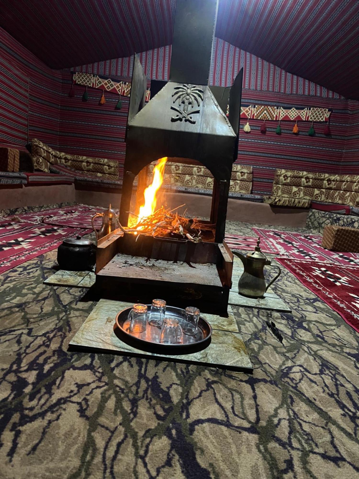Desert Tree Camp&Tours Ram Vadisi Dış mekan fotoğraf