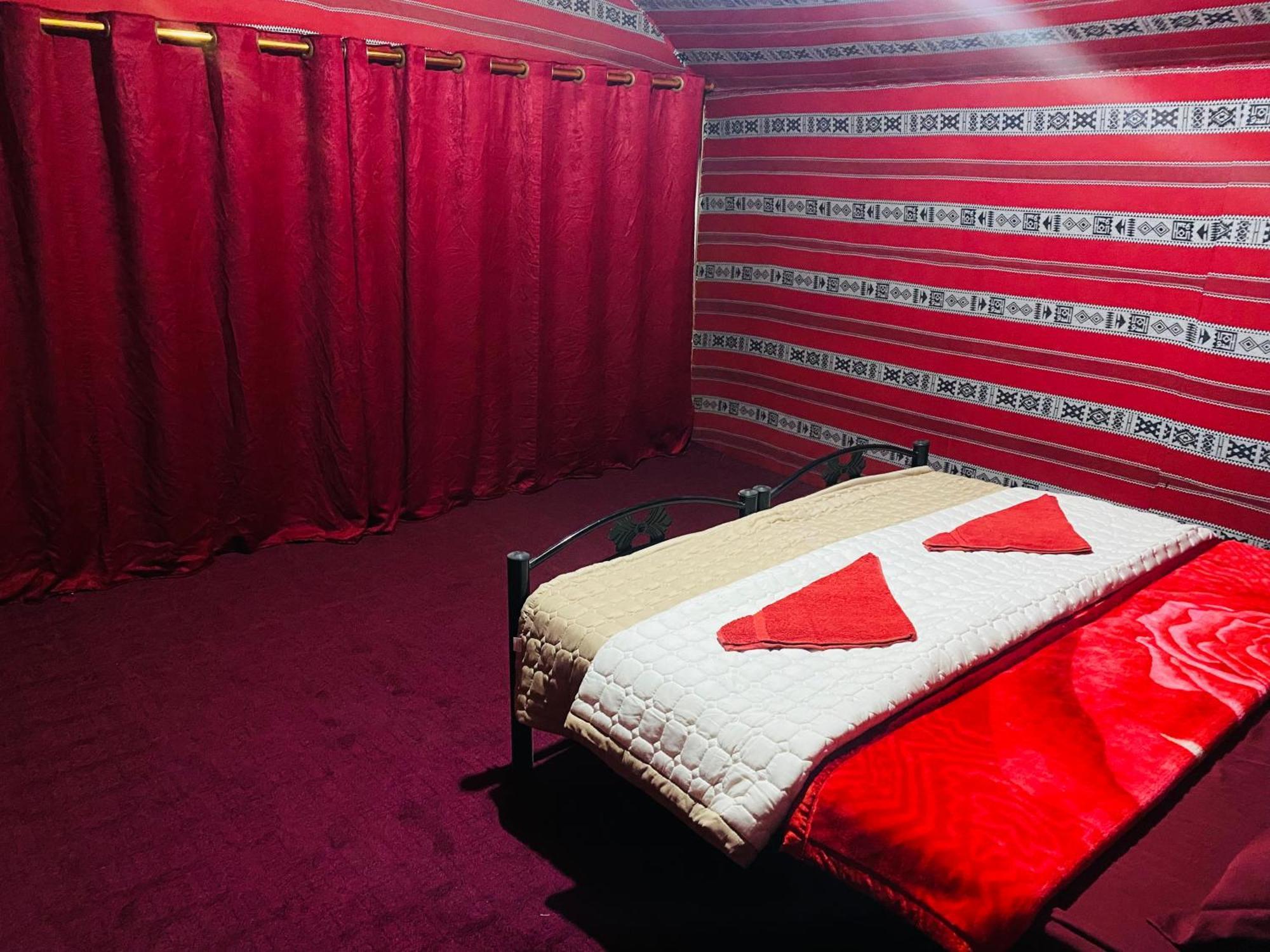Desert Tree Camp&Tours Ram Vadisi Dış mekan fotoğraf